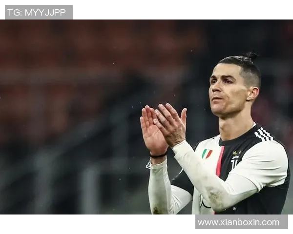 C罗在尤文图斯对阵巴塞罗那的比赛中精彩进球回顾