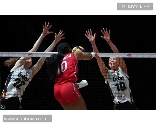 巴西女排强势出击迎战比利时队争夺世界排球赛荣誉 巴西女排强势出击迎战比利时队争夺世界排球赛荣誉